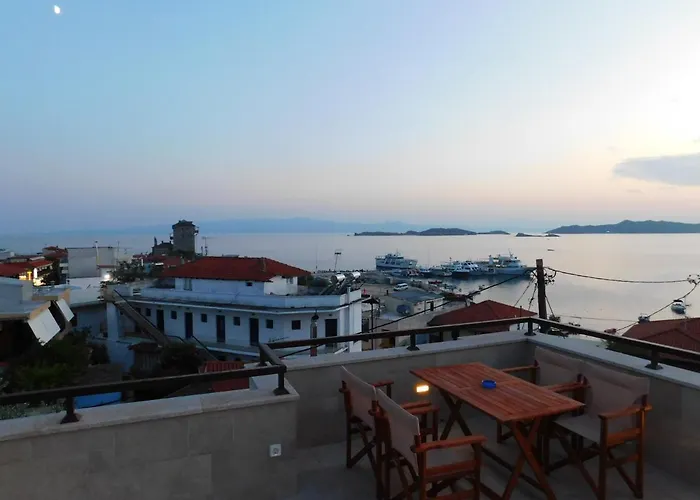 Yulia Luxury アパート オウランオウポリ