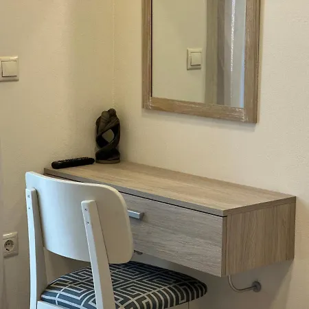 Yulia Luxury Uranupoli