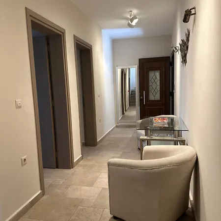 Apartment Yulia Luxury *