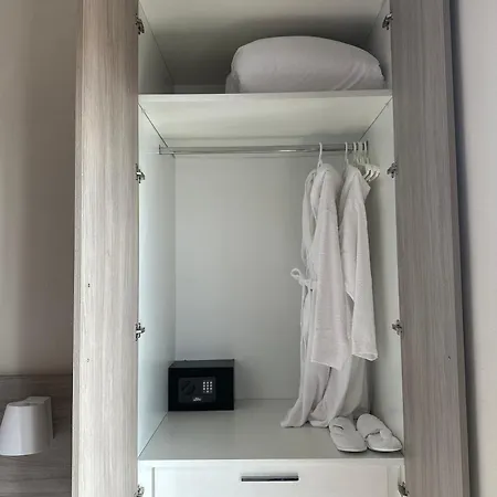 Yulia Luxury Apartment *