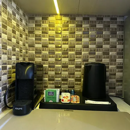 Yulia Luxury Apartment