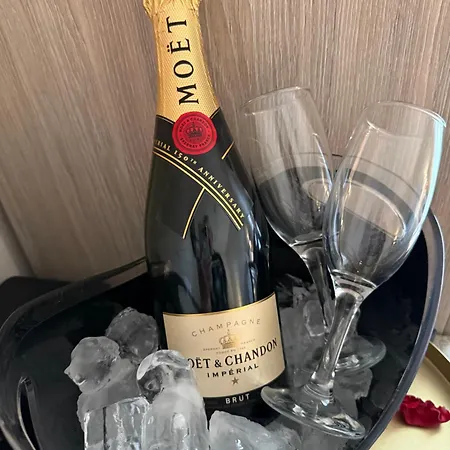 Yulia Luxury شقة